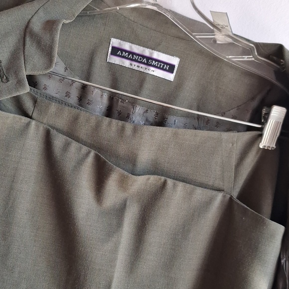 Amanda Smith Olive Green Blazer Jacket And Skirt - Picture 6 of 8